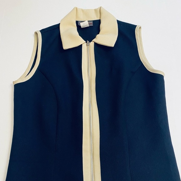 Vintage Tracy Evan’s Navy and Cream Sleeveless Jacket - Picture 1 of 5